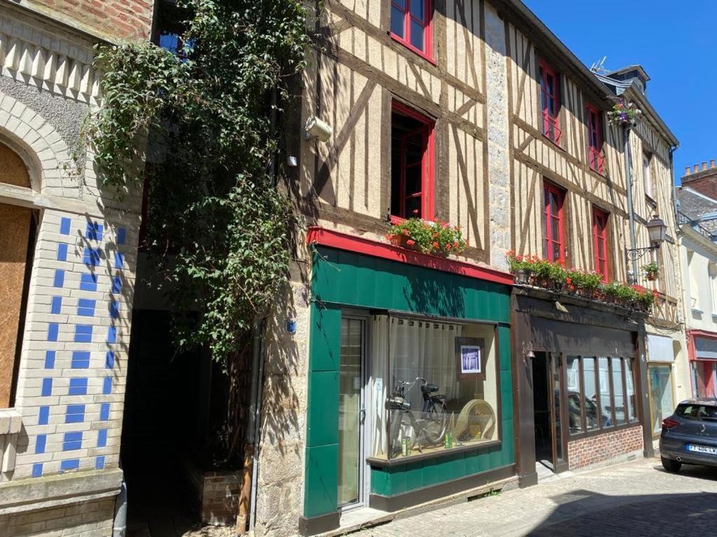 La Station Domfront (Orne) Exterior photo